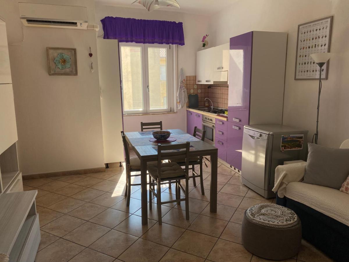 Lovely Sardinia Apartment Porto Torres Exteriör bild