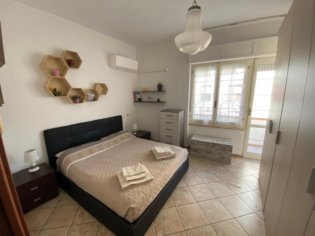 Lovely Sardinia Apartment Porto Torres Exteriör bild